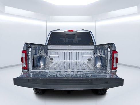 Used 2023 Ford F150 Platinum image 13