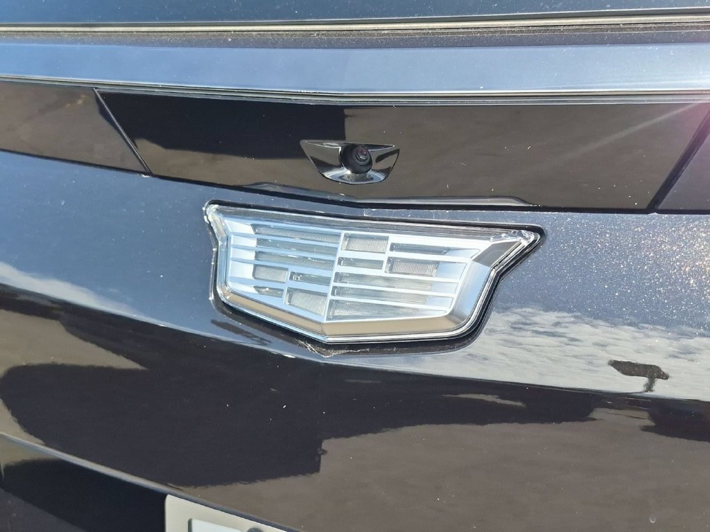Certified 2026 Cadillac Vistiq Luxury w/ LPO, Floor Liner Package AWD/4WD image 31