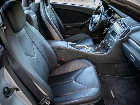 Used 2009 Mercedes-Benz SLK 300 image 25