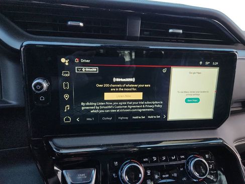 Used 2024 GMC Sierra 1500 AT4X image 17