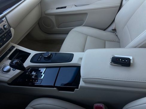 Used 2014 Lexus ES 350 image 23