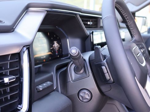 New 2026 GMC Sierra 1500 Denali w/ Denali Reserve Package image 15