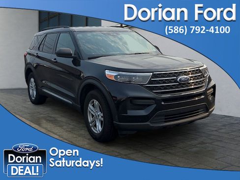 Used 2020 Ford Explorer XLT w/ Comfort Package AWD/4WD image 1
