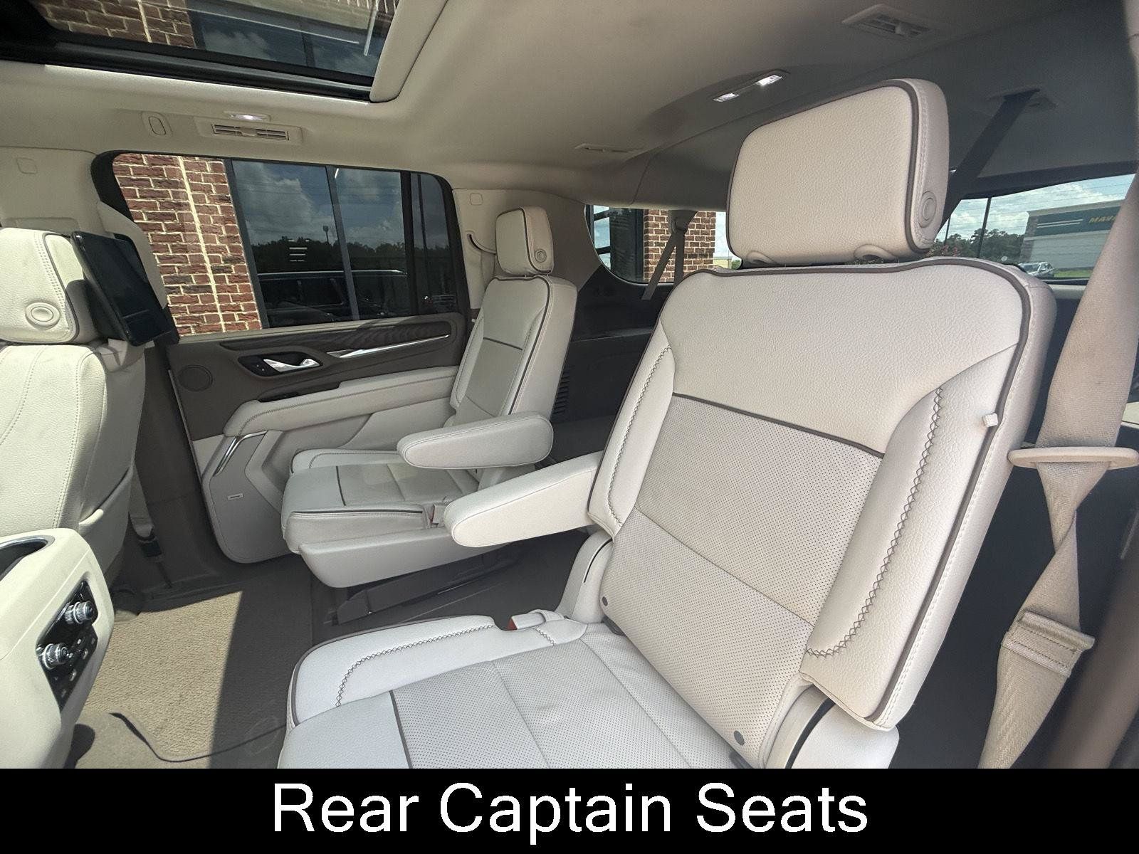 Used 2023 GMC Yukon XL Denali w/ Denali Reserve Package AWD/4WD image 23