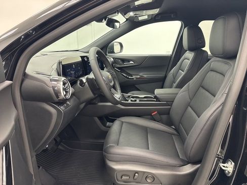 New 2026 Chevrolet Equinox LT w/ Convenience Package II image 25