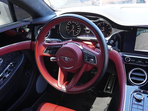 Used 2021 Bentley Continental GT AWD/4WD image 33