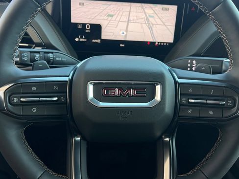 New 2026 GMC Yukon XL AT4 AWD/4WD image 27
