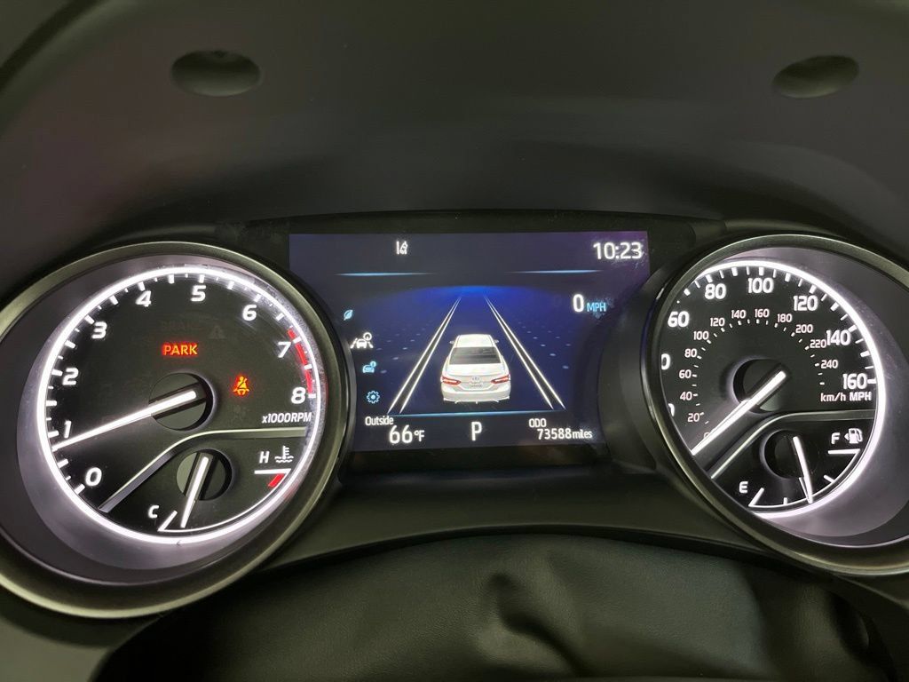 Used 2024 Toyota Camry SE AWD/4WD image 8
