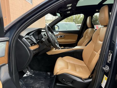 Used 2019 Volvo XC90 T8 Inscription w/ Advanced Package image 9