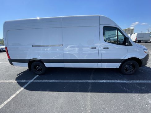 New 2026 Mercedes-Benz Sprinter 3500 image 3