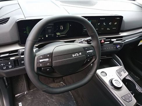 New 2026 Kia Sportage SX Prestige image 9