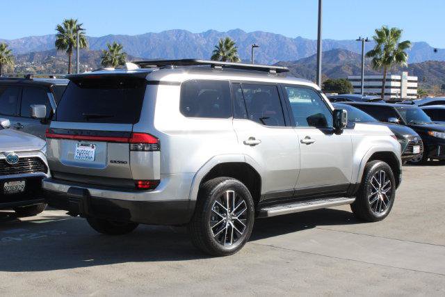 Certified 2025 Lexus GX 550 w/ Accessory Package (31) AWD/4WD image 22