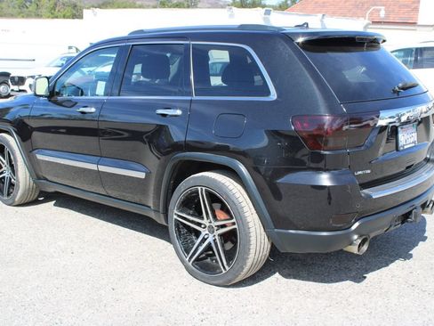 Used 2013 Jeep Grand Cherokee Limited w/ Luxury Group II RWD image 6
