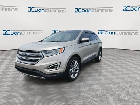 Used 2017 Ford Edge Titanium w/ Equipment Group 302A AWD/4WD image 4