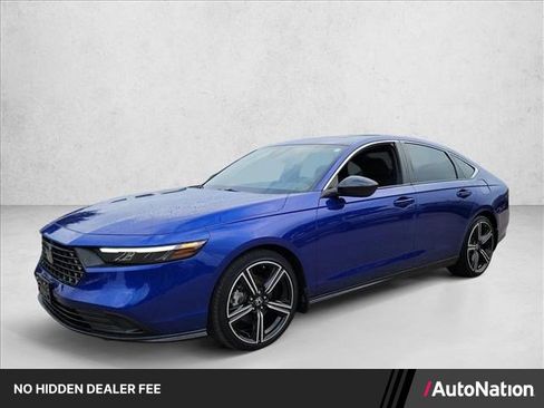 Used 2024 Honda Accord Sport image 1