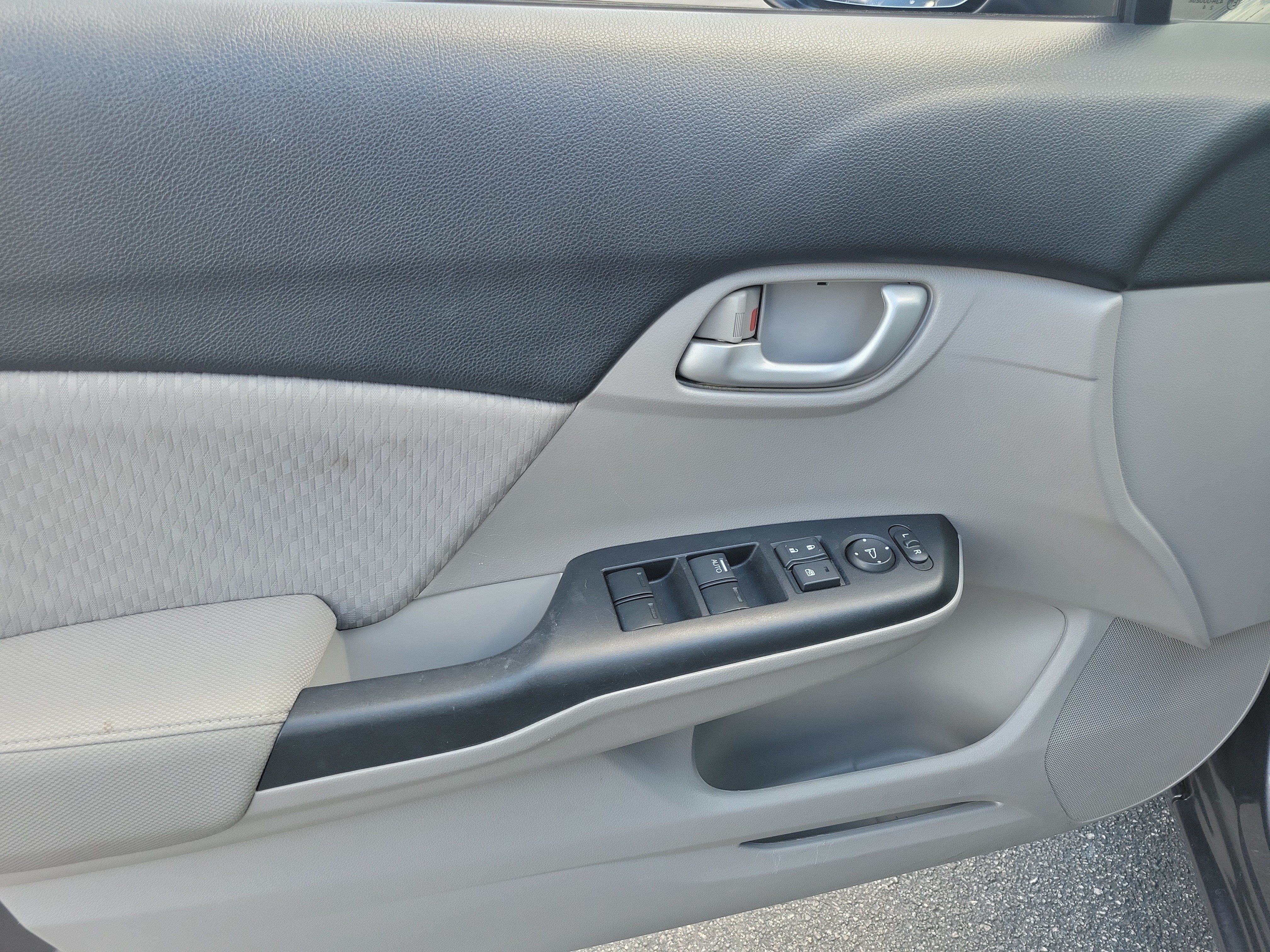 Used 2014 Honda Civic LX image 21