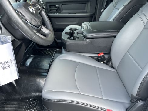 New 2026 RAM 3500 Tradesman w/ Chrome Appearance Group A AWD/4WD image 10