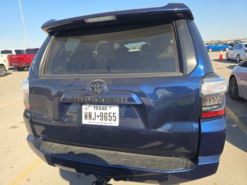 Used 2024 Toyota 4Runner SR5 Premium w/ Moonroof Package image 8
