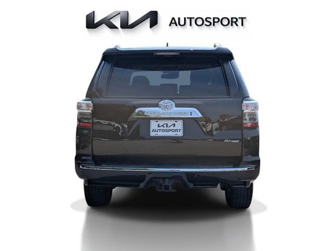 Used 2021 Toyota 4Runner Limited RWD image 9