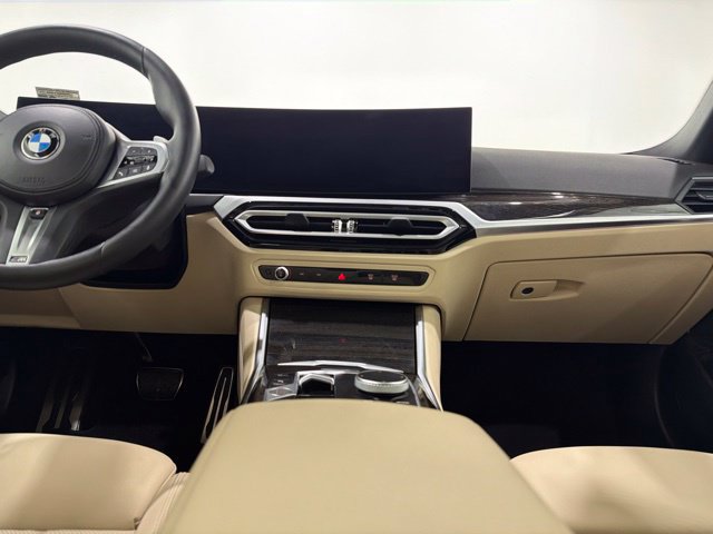 Certified 2023 BMW 330i xDrive Sedan w/ M Sport Package AWD/4WD image 35