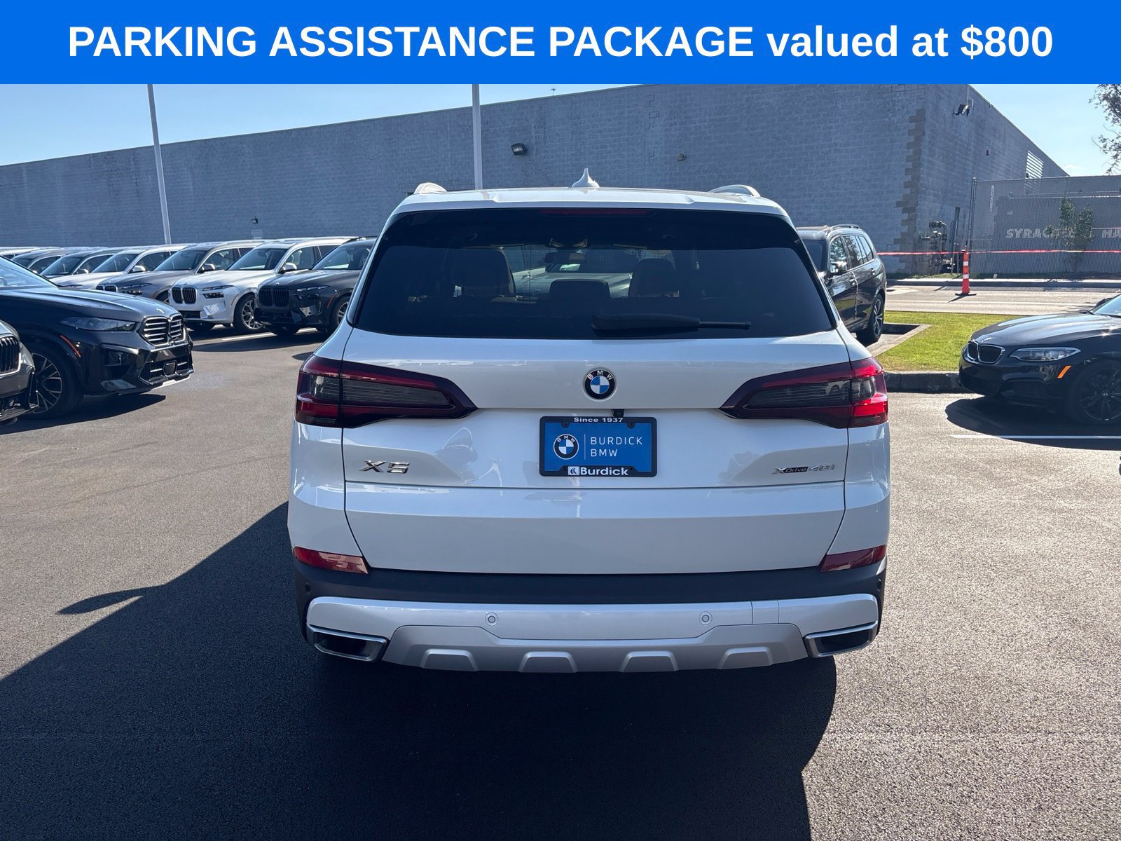 Used 2022 BMW X5 xDrive40i w/ Luxury Seating Package AWD/4WD image 6