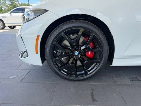 New 2026 BMW 330i xDrive Sedan w/ M Sport Package AWD/4WD image 14