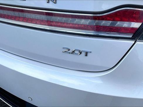 Used 2017 Lincoln MKZ Reserve w/ Luxury Package FWD image 22