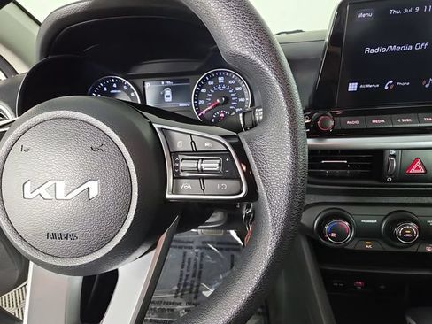 Used 2024 Kia Forte LXS w/ LXS Technology Package FWD image 29
