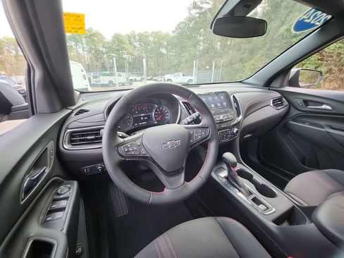 Certified 2024 Chevrolet Equinox RS image 14