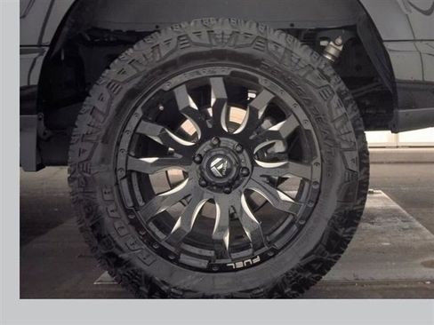 Used 2021 Ford F150 Lariat image 6