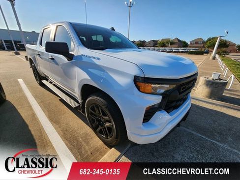 Used 2023 Chevrolet Silverado 1500 Custom RWD image 1