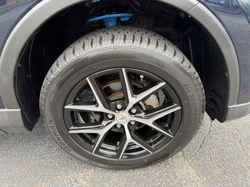Used 2018 Toyota RAV4 SE w/ Power Extra Value Package FWD image 44