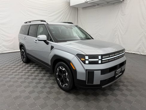 Used 2024 Hyundai Santa Fe SEL image 4