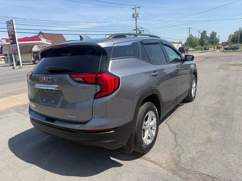 Used 2020 GMC Terrain SLE w/ Driver Convenience Package AWD/4WD image 7