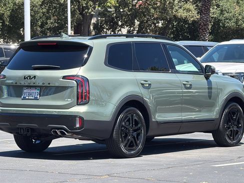 Used 2025 Kia Telluride SX X-Line AWD/4WD image 3