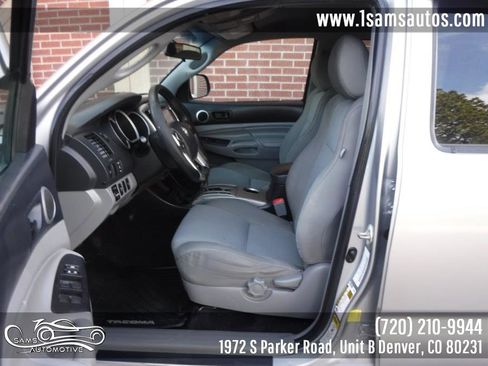 Used 2014 Toyota Tacoma 4x4 Double Cab w/ TRD Sport Package image 11