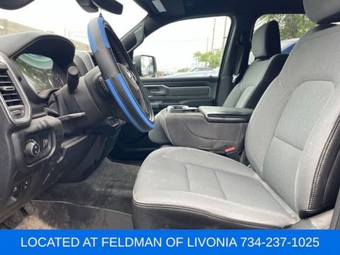 Used 2022 RAM 1500 Big Horn AWD/4WD image 16
