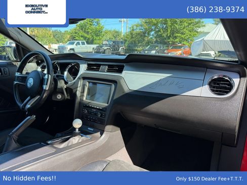 Used 2011 Ford Mustang GT Premium w/ Electronics Pkg RWD image 16