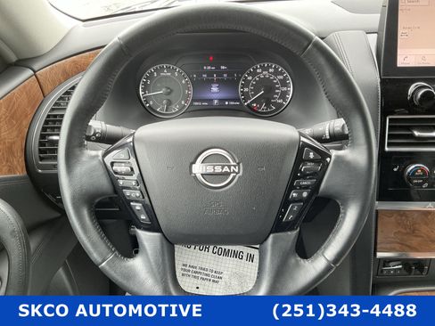 Used 2023 Nissan Armada SL image 18