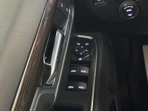 New 2026 Chevrolet Silverado 1500 RST w/ LPO, Dark Essentials Package AWD/4WD image 15