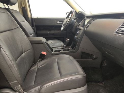 Used 2018 Ford Flex SEL w/ Equipment Group 202A AWD/4WD image 21