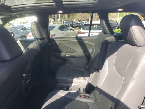 Used 2024 Lexus TX 350 FWD w/ Captains Chair Package image 11