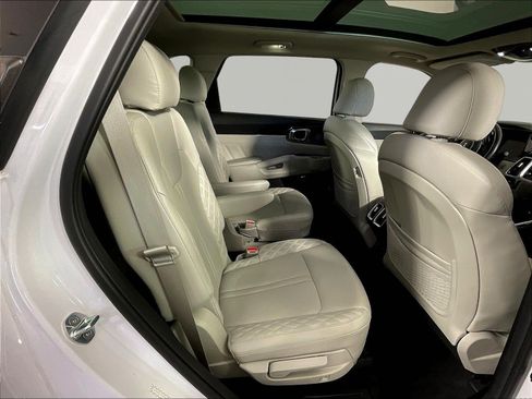 Used 2022 Kia Sorento SX FWD image 25
