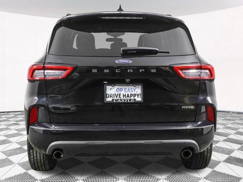 Used 2023 Ford Escape ST-Line image 16