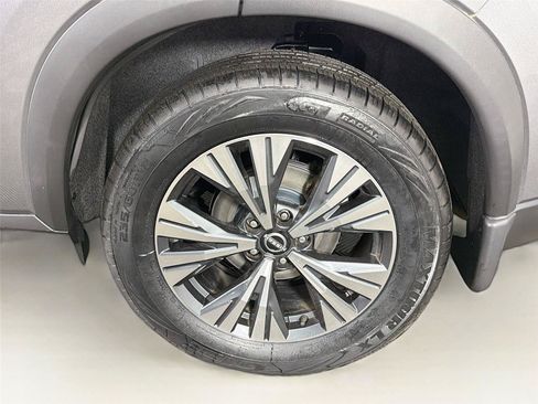 Used 2023 Nissan Rogue SV w/ SV Premium B Package AWD/4WD image 35