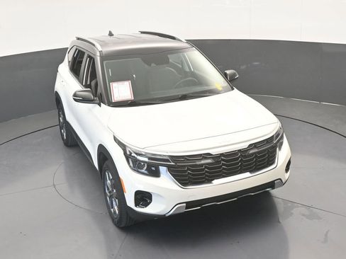 Used 2024 Kia Seltos S image 41