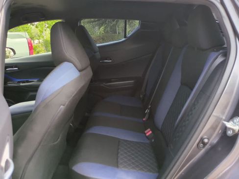 Certified 2020 Toyota C-HR XLE FWD image 13