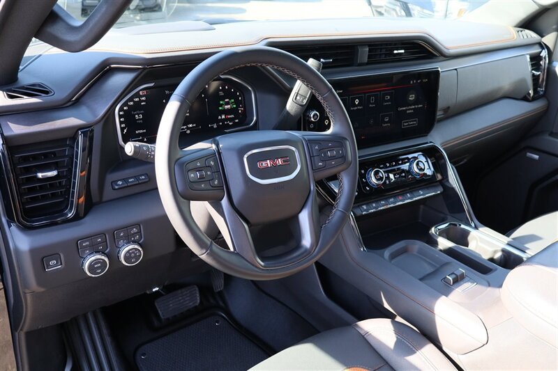 Used 2026 GMC Sierra 3500 AT4 w/ AT4 Premium Plus Package AWD/4WD image 17