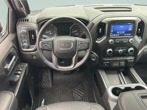 Used 2021 GMC Sierra 1500 AT4 w/ AT4 Premium Package AWD/4WD image 13