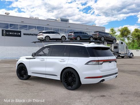New 2026 Lincoln Aviator Reserve AWD/4WD image 4